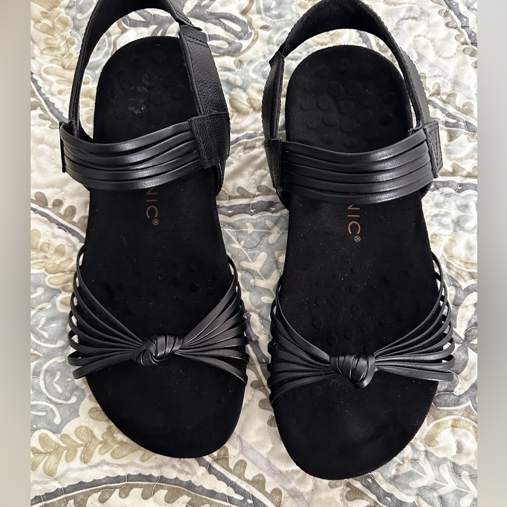 Vionic Black Strappy Sandals